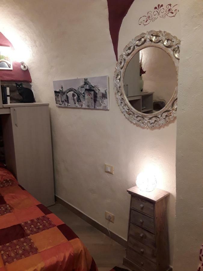 Il Torchio Appartement Dolceacqua Buitenkant foto